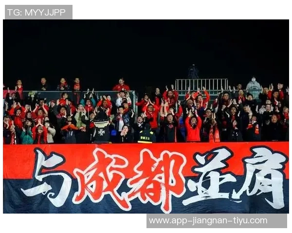 2025赛季精彩对决回顾成都蓉城与青岛西海岸激战成平局